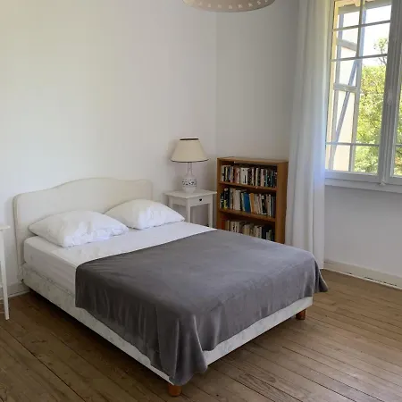 Spacieuse Avec Terrain De Petanque, Proche Et Centre D'arcachon - Fr-1-374-33 Villa